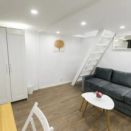 דירה Downtown Hideaway